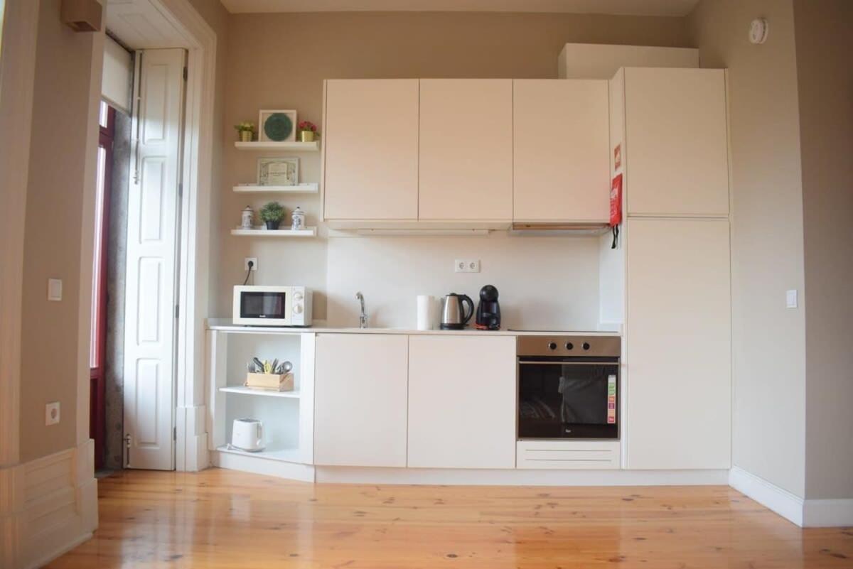 Liiiving In Porto - Vintage Balcony Apartment Экстерьер фото
